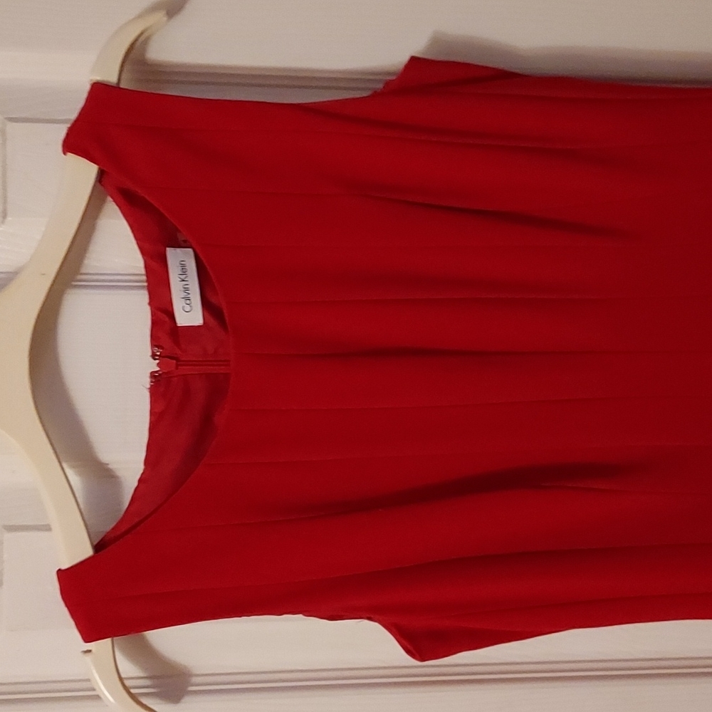Calvin Klein red dress - Picture 2 of 6